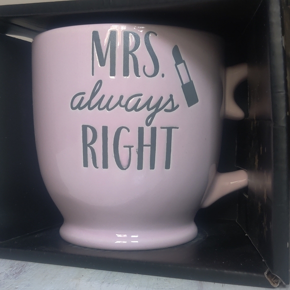 💛 Limited Time Sale💛MHI Mr. and Mrs. Right Mug Set in Mint and Pink - Picture 3 of 6